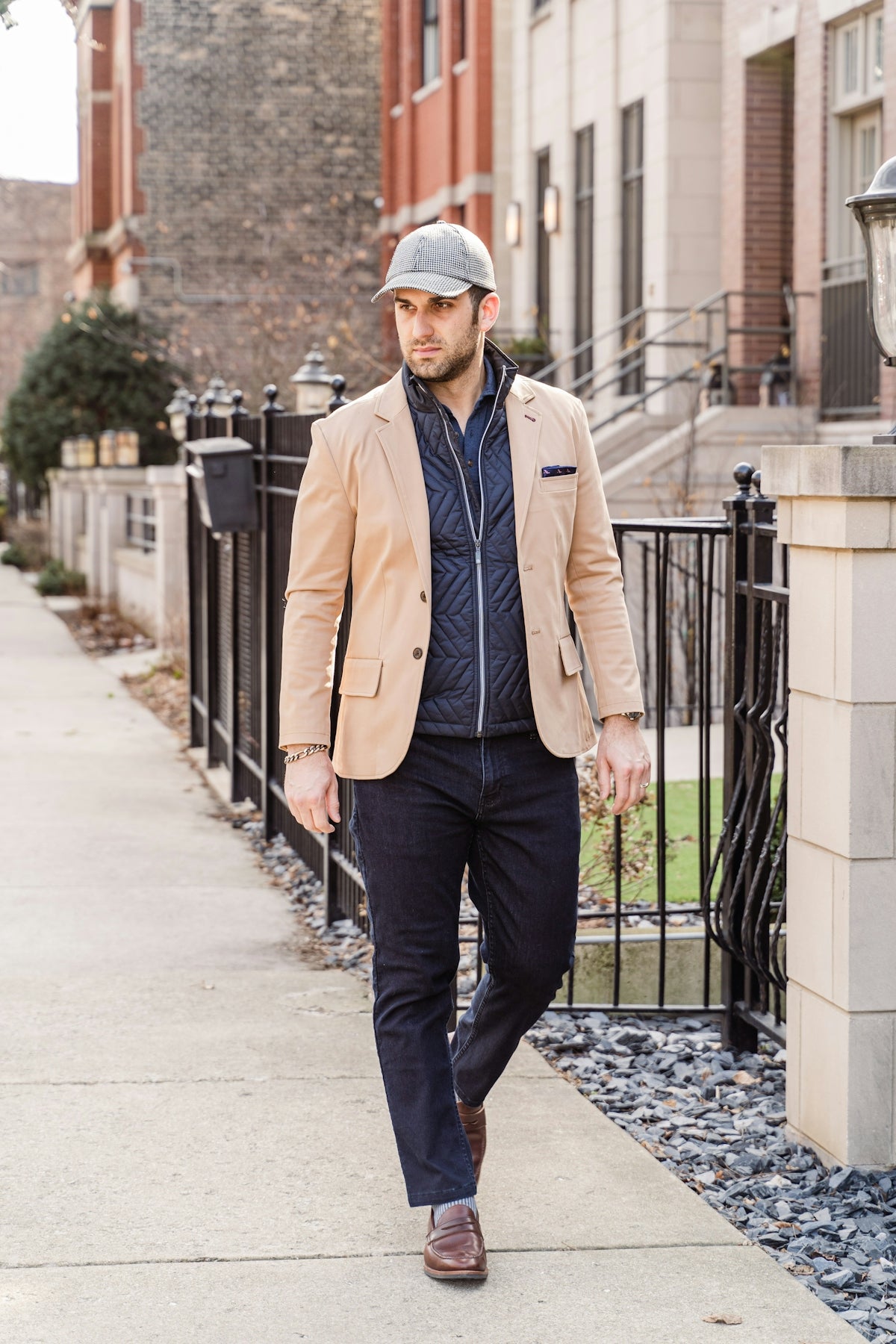 Exploring the Style and Versatility of the Under Southern Cross Men's Sweatshirt